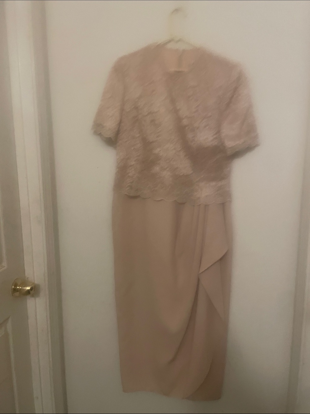 Karen Millen Lace-Trim Dress in Pale Pink